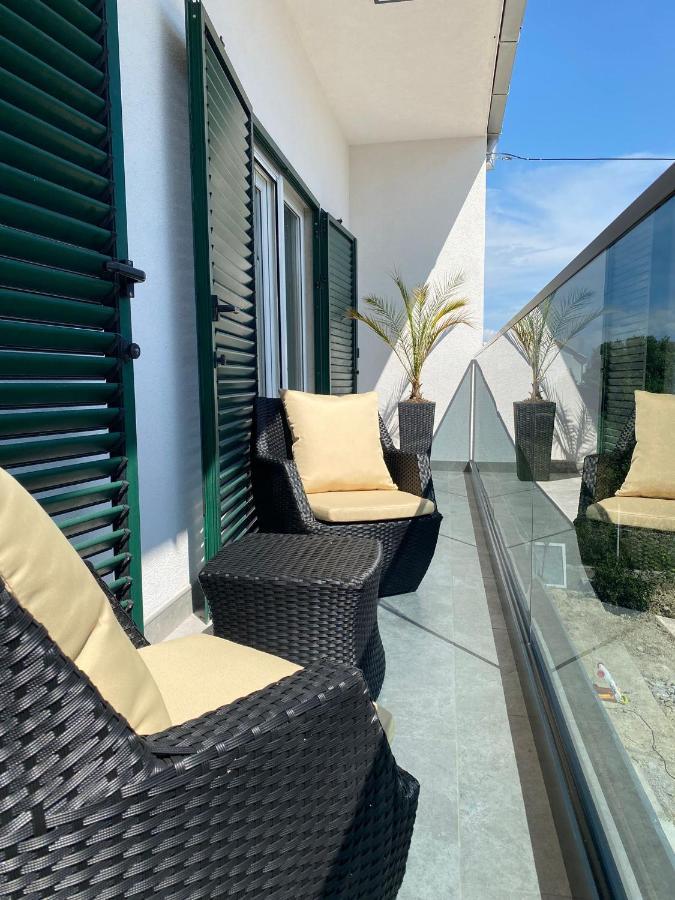 Apartment Milena Kastela Mit Whirlpool Экстерьер фото
