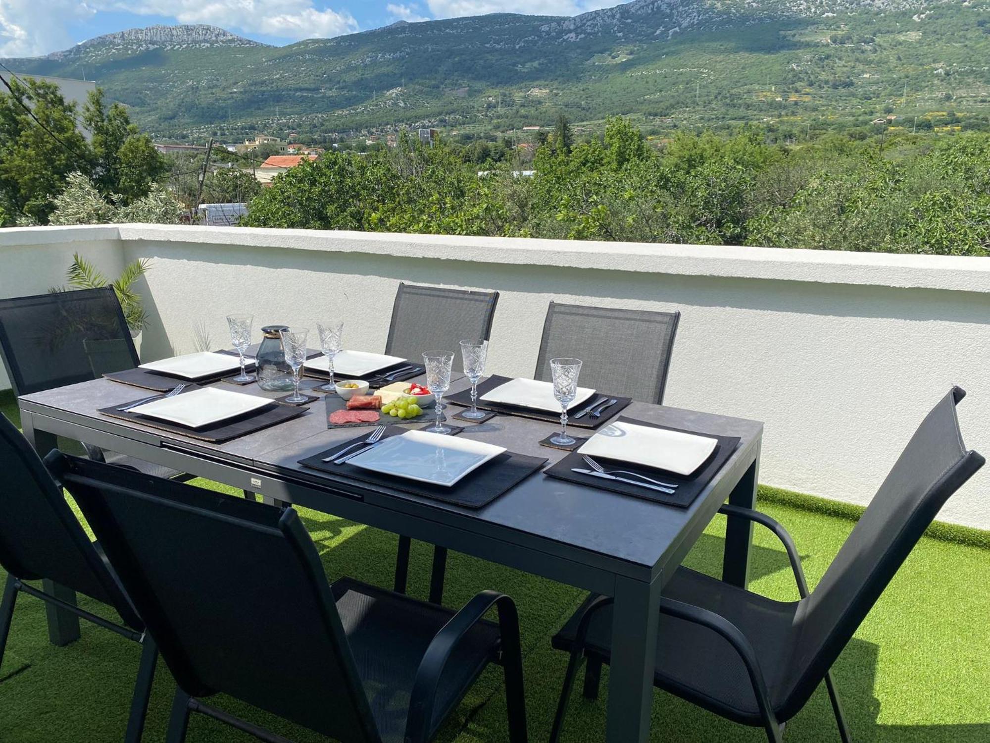 Apartment Milena Kastela Mit Whirlpool Экстерьер фото