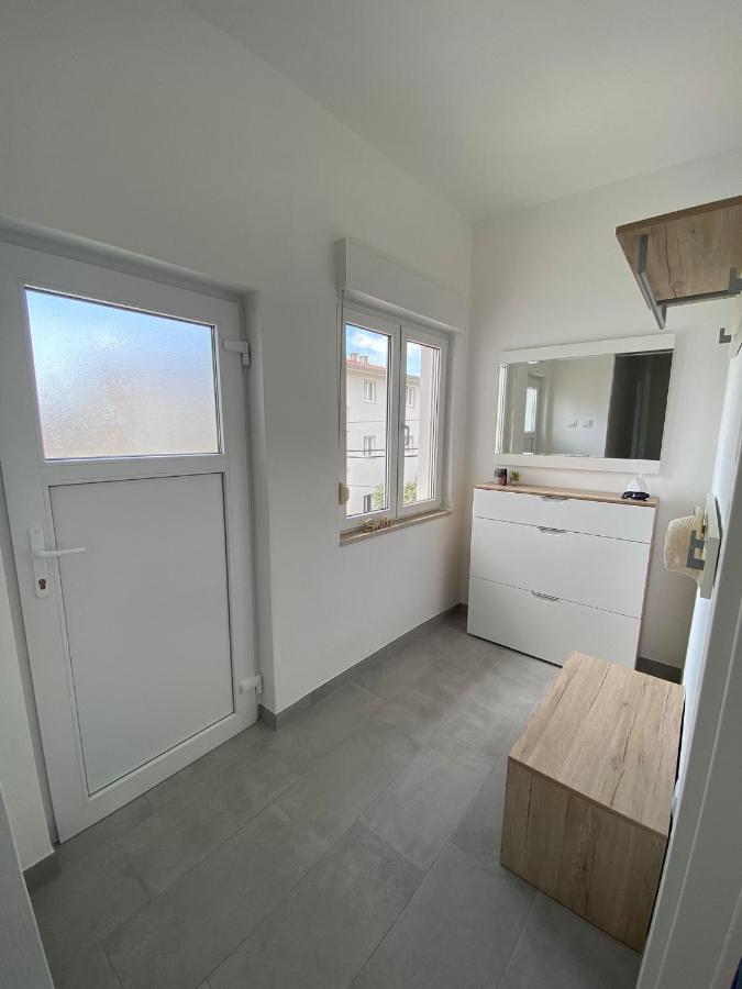 Apartment Milena Kastela Mit Whirlpool Экстерьер фото