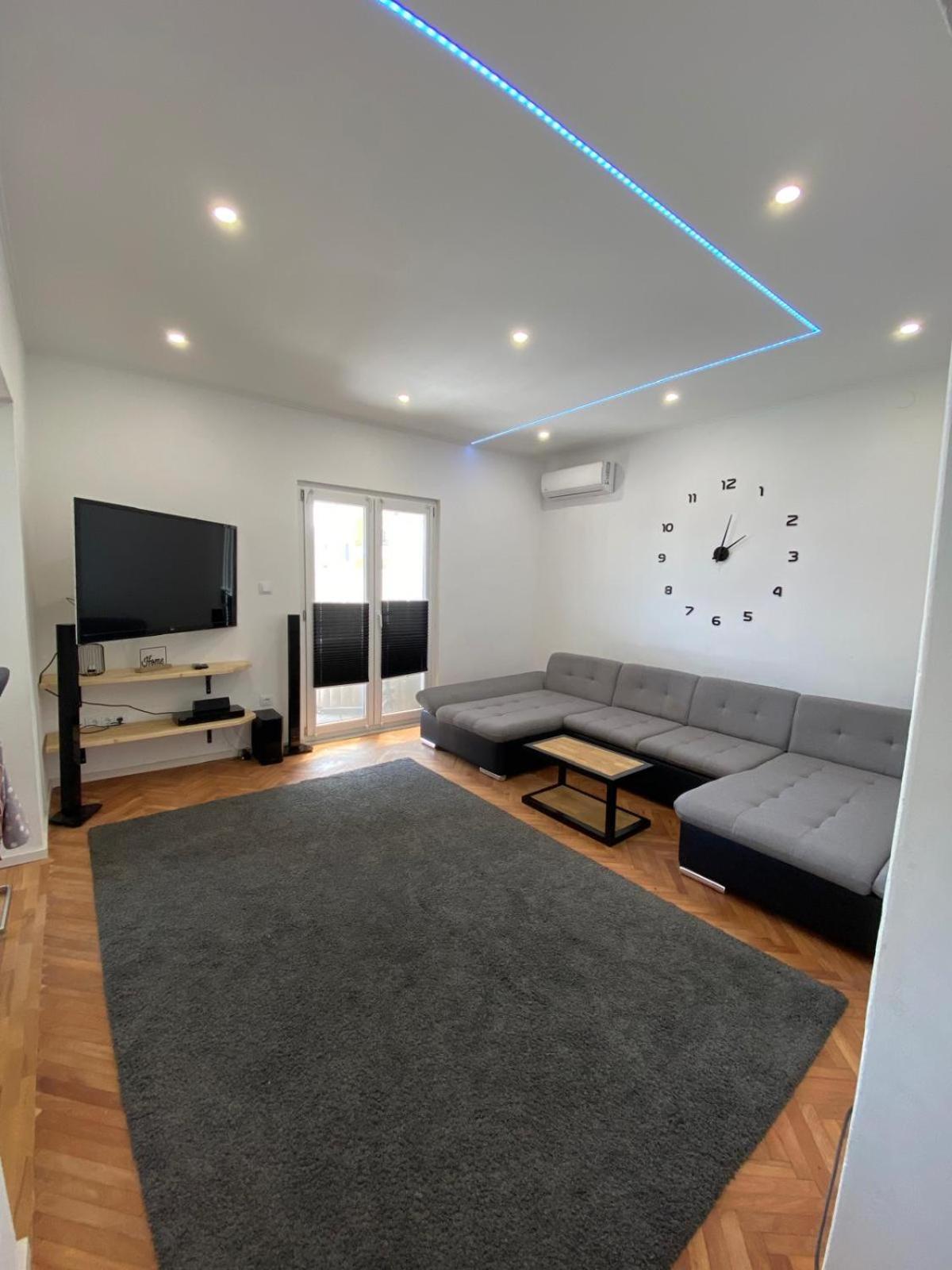 Apartment Milena Kastela Mit Whirlpool Экстерьер фото
